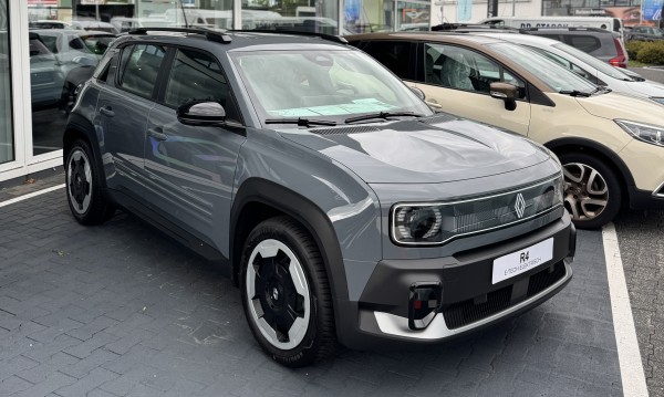 Elektro Auto Förderung 2026 (Bild: Renault R4)
